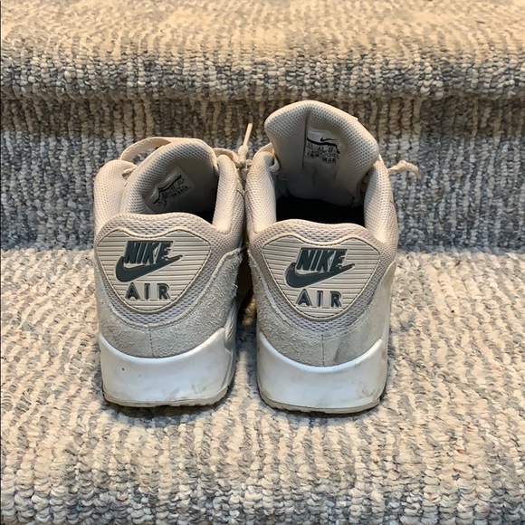 Nike Air Max Shoes Size 9.5 - Picture 2 of 5